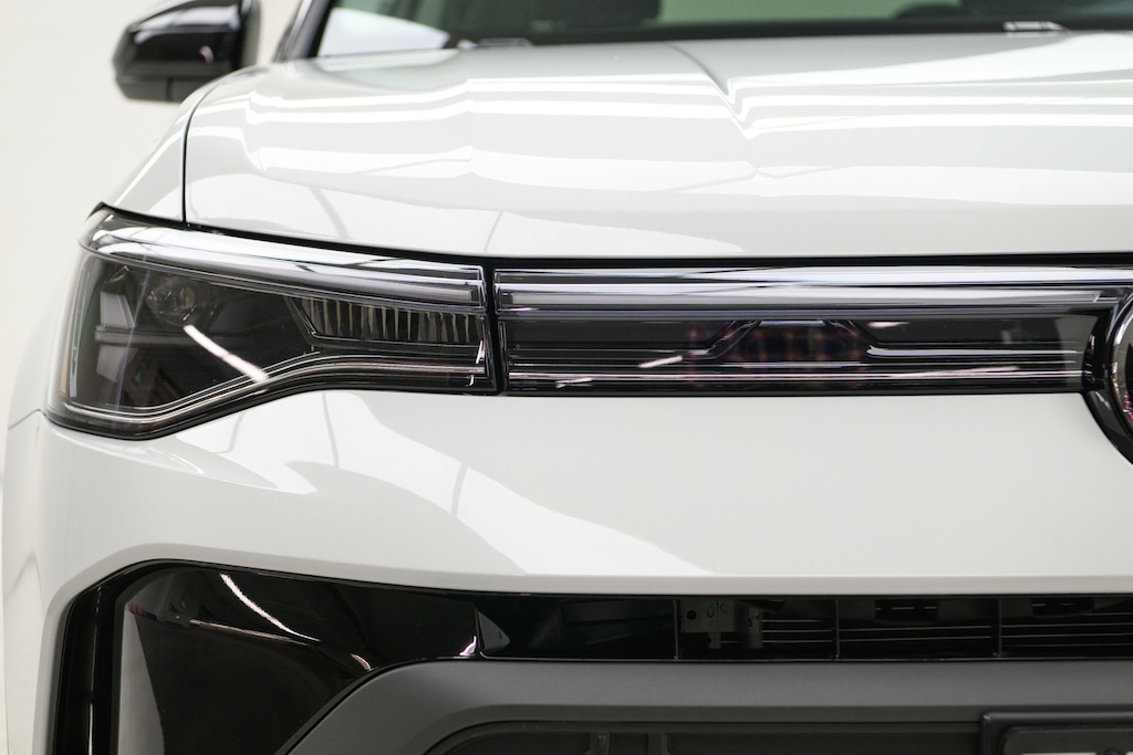 Used 2025 Volkswagen Comfortline Black Edition | Sunroof | Leather SUV