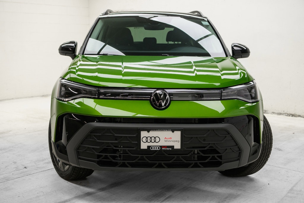 Used 2025 Volkswagen Comfortline Black Edition | Sunroof | Leather SUV