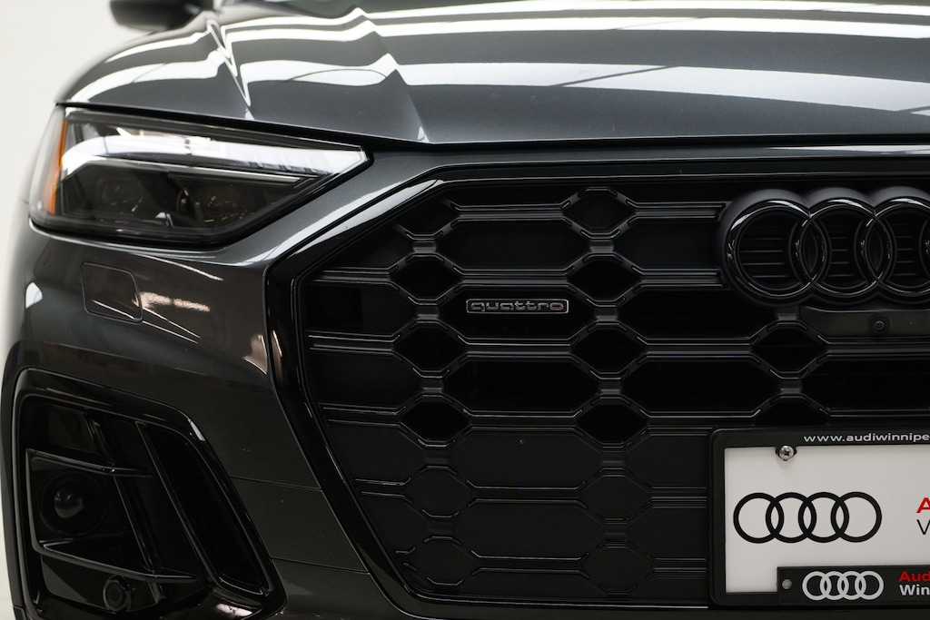 Certified 2025 Audi Technik | Head Up Display | Comfort Interior Packa SUV