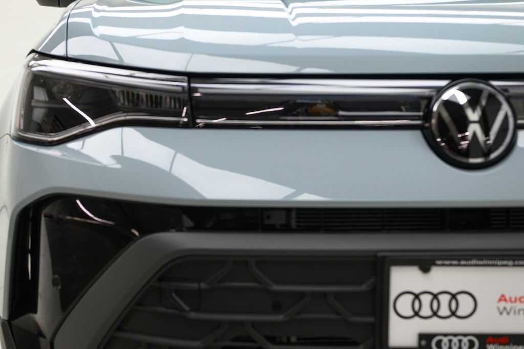 Used 2025 Volkswagen Comfortline Black Edition | Sunroof | Leather SUV