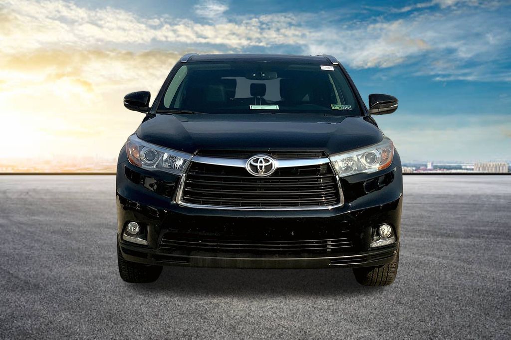 2015 Toyota Highlander Limited photo 3