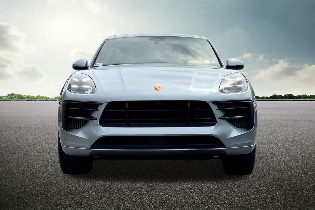 2021 Porsche Macan GTS photo 3