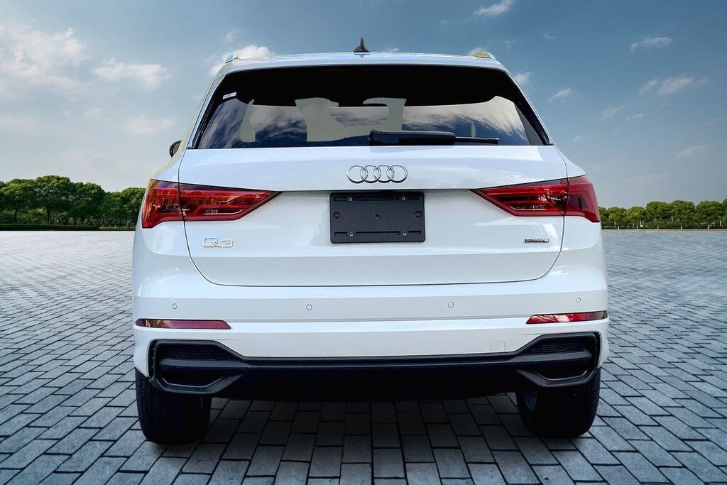 New 2025 Audi Q3 Premium SUV
