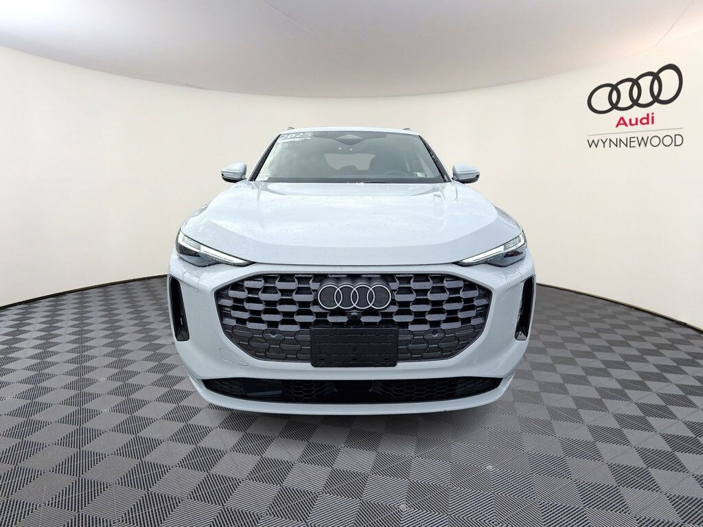 Used 2025 Audi Q5 2.0T Premium Plus SUV