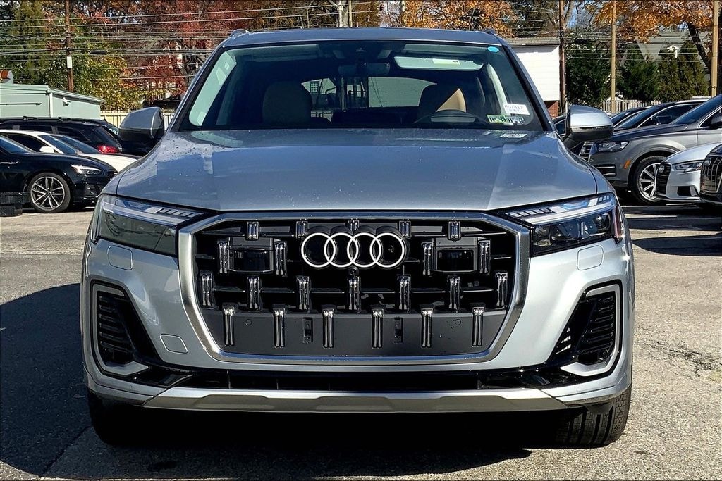 New 2026 Audi Q7 55 Prestige SUV