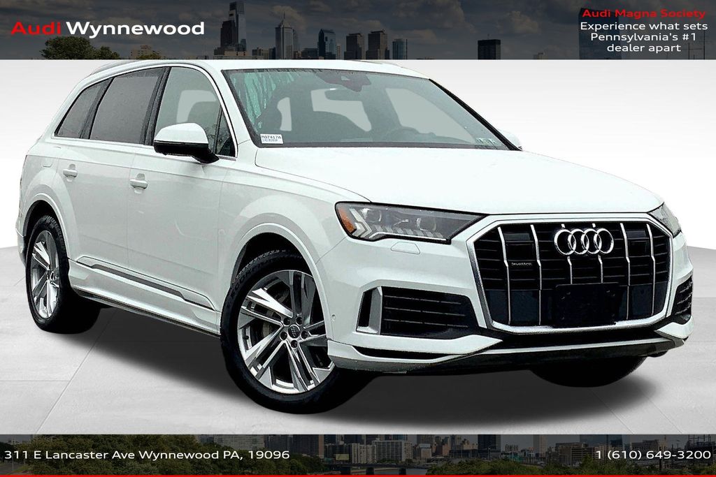 2020 Audi Q7 Prestige's photo
