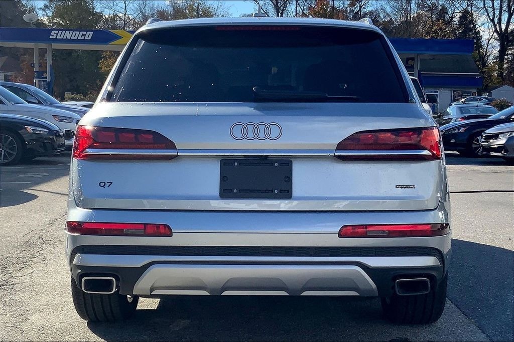 New 2026 Audi Q7 55 Prestige SUV