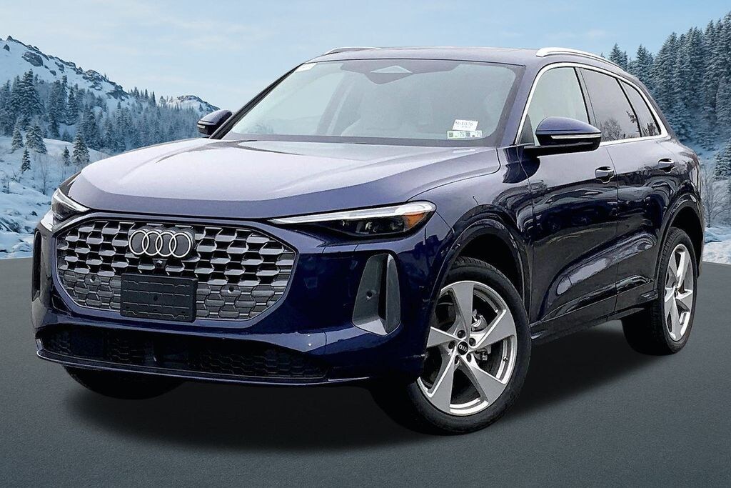New 2025 Audi Q5 2.0T Premium Plus SUV