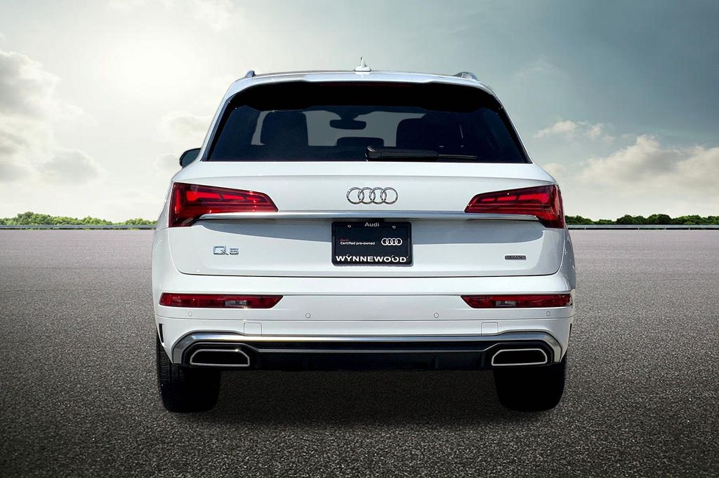 2024 Audi Q5 45 S line Premium photo 4