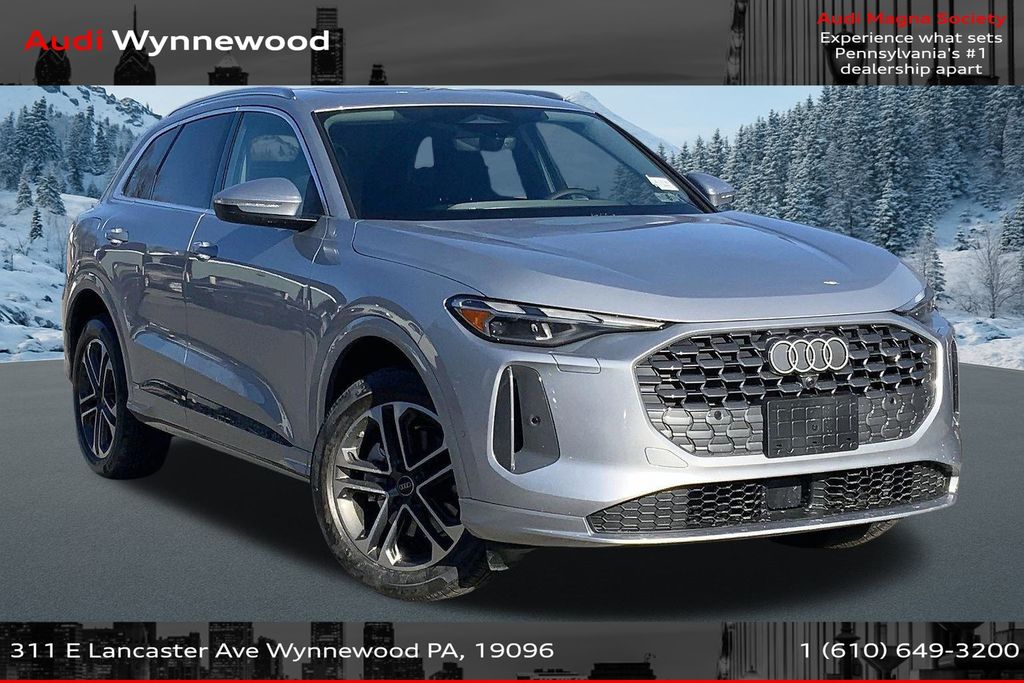 2025 Audi Q5 Premium's photo