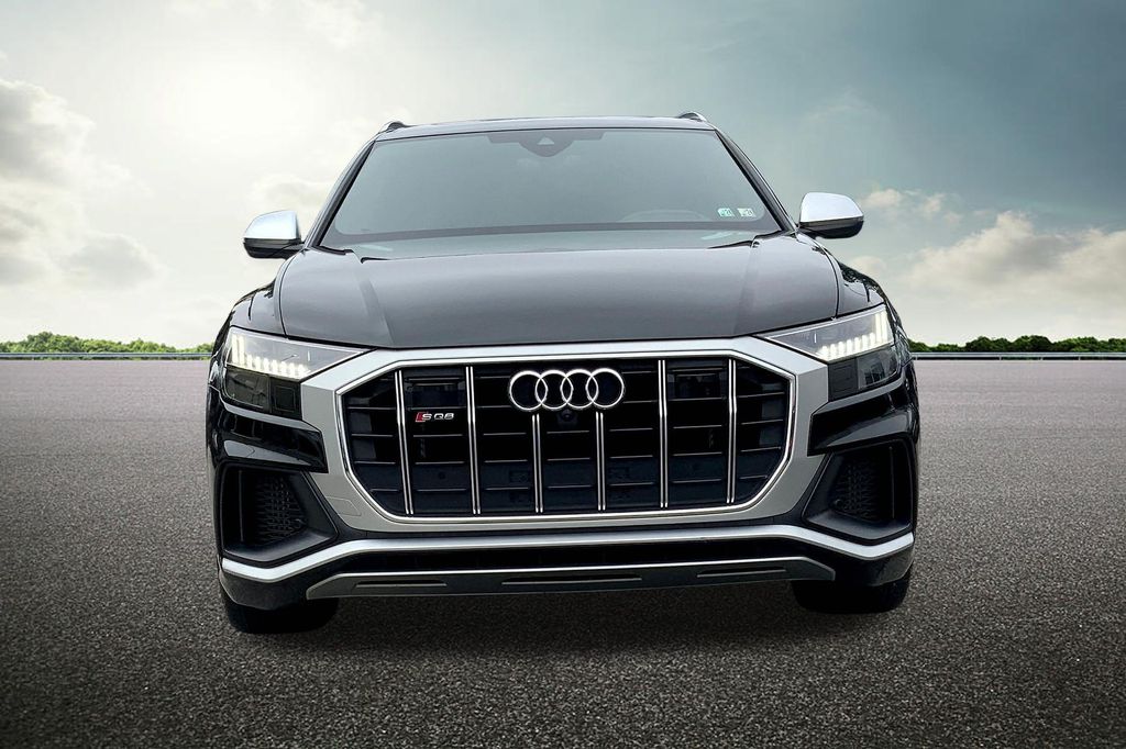 2023 Audi SQ8 Prestige photo 3