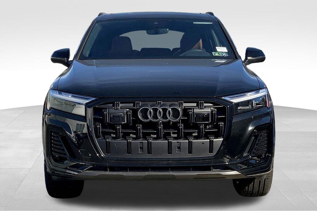 New 2026 Audi Q7 45 Premium SUV