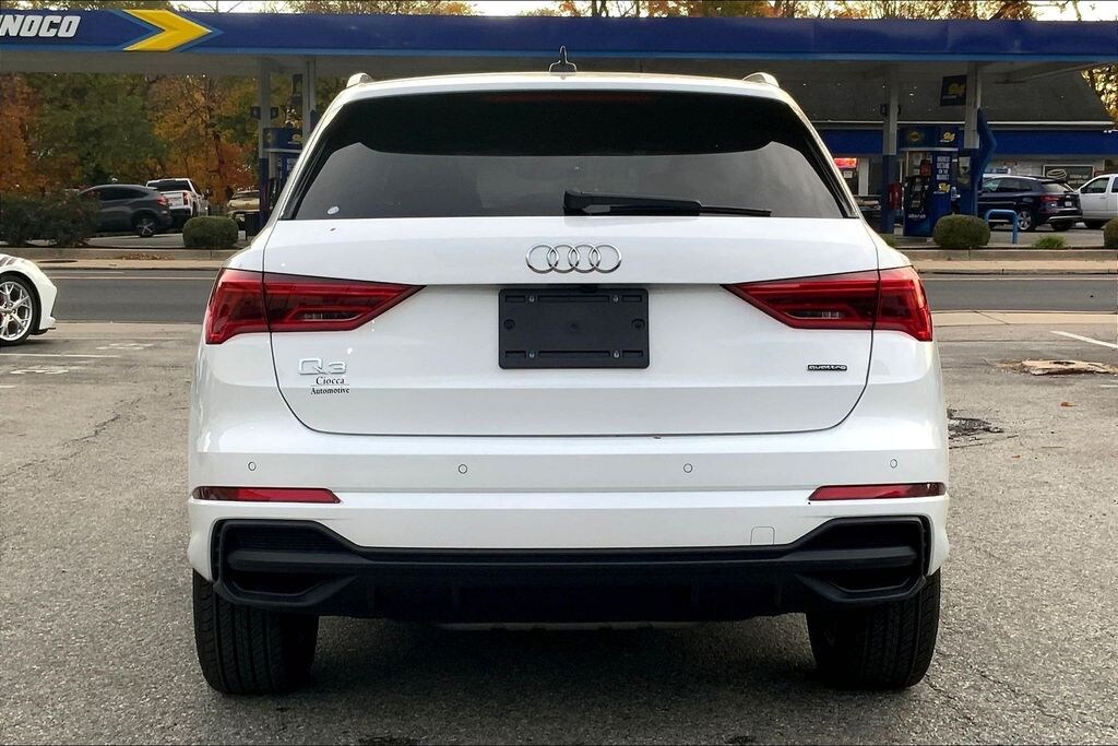 New 2025 Audi Q3 Premium SUV