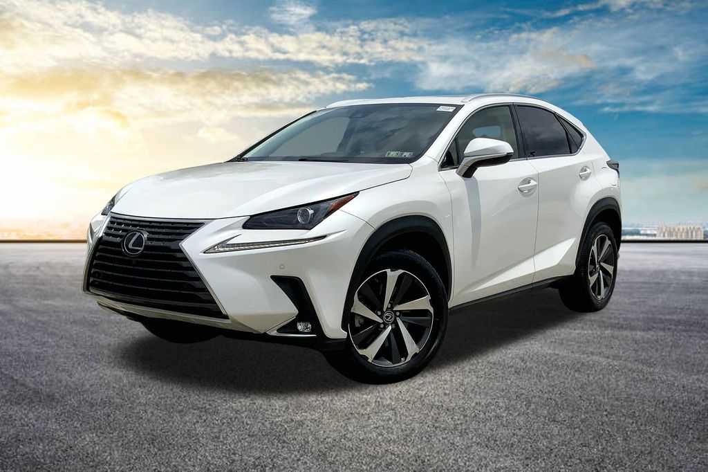 2021 Lexus NX 300 photo 2