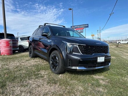 2025 Kia Sorento S SUV