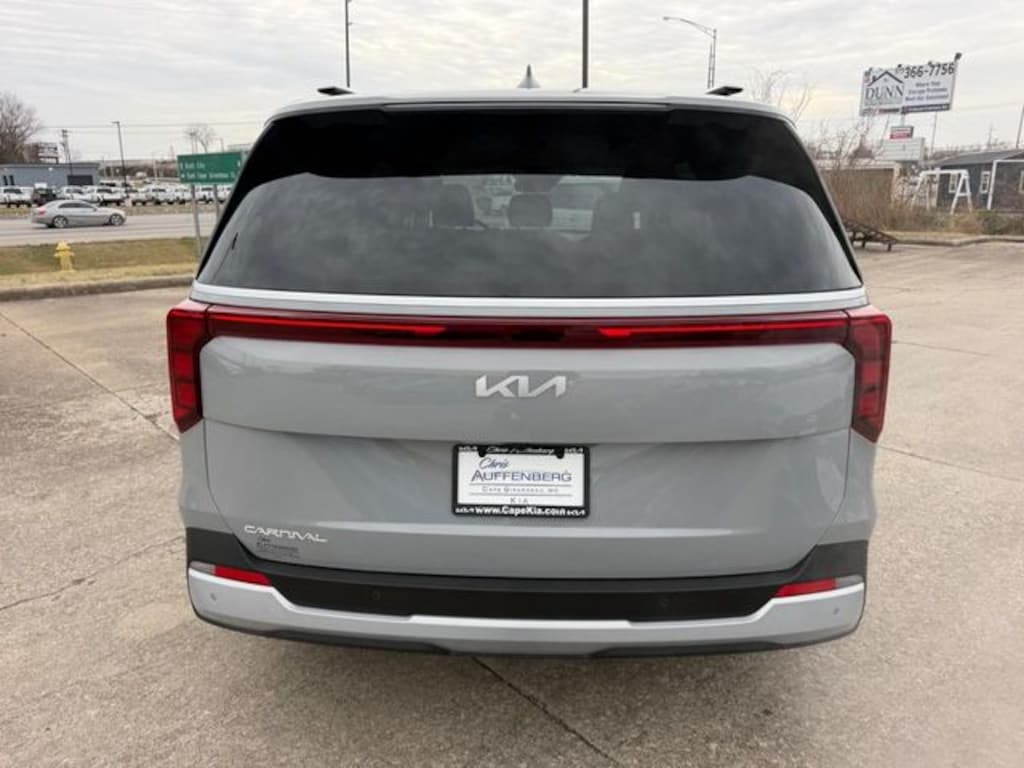 New 2026 Kia Carnival EX Van Passenger Van
