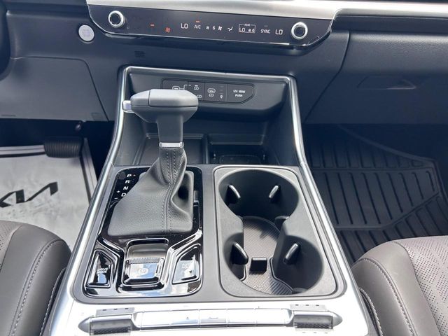 2026 Kia Carnival SX - Photo 17