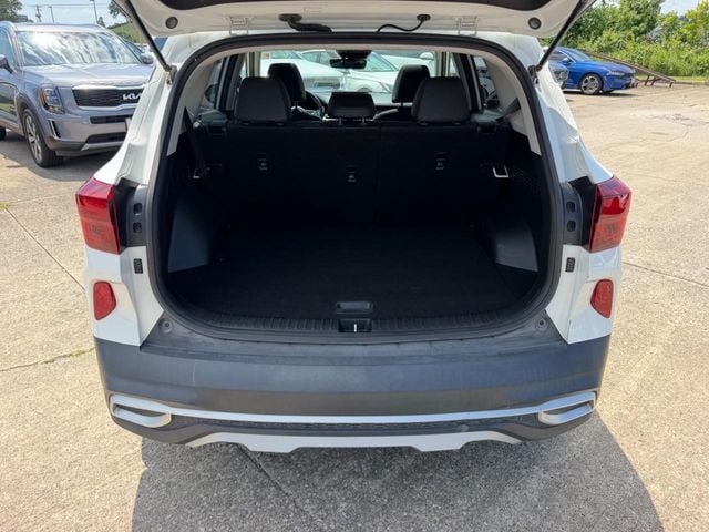 2021 Kia Seltos EX - Photo 5