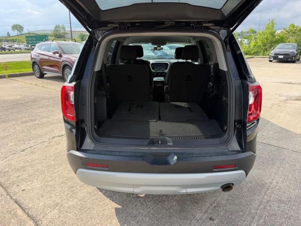 Used 2021 GMC Acadia SLE SUV