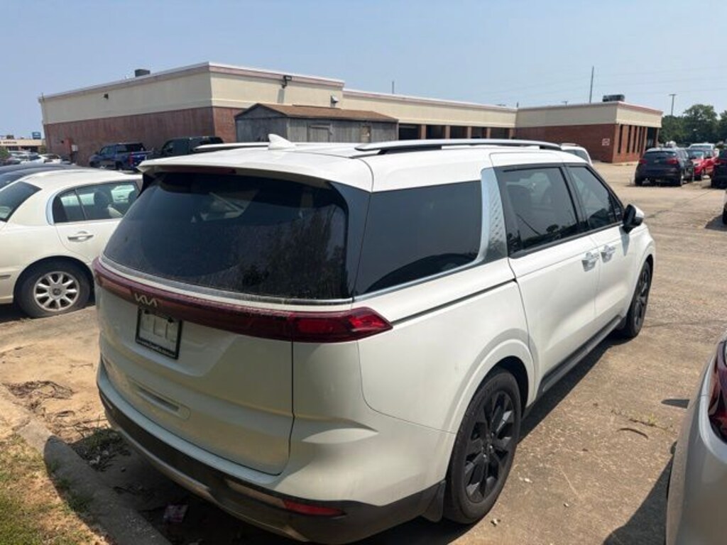 Certified 2024 Kia Carnival SX Prestige MPV
