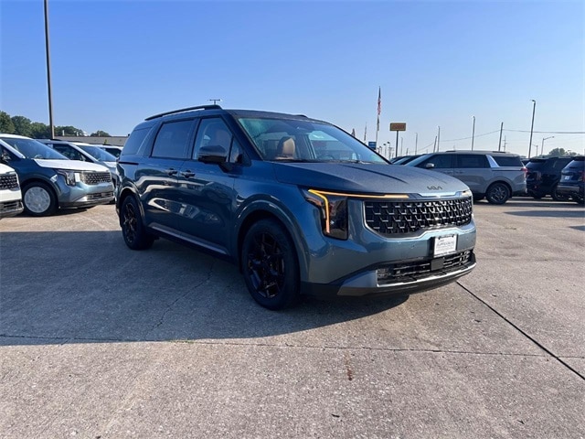 2026 Kia Carnival SX's photo