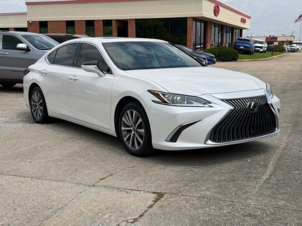 Used 2021 Lexus ES 350 Sedan