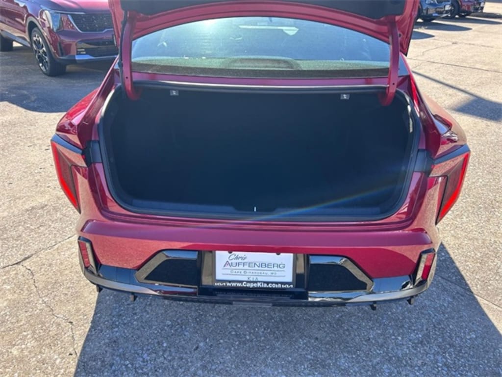 New 2025 Kia K4 GT-Line Sedan