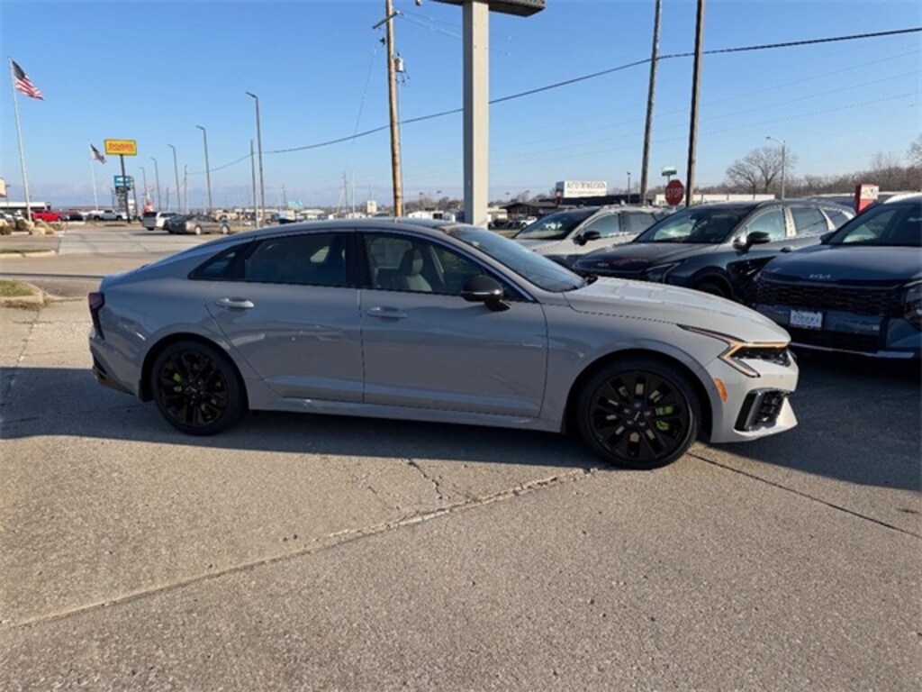 New 2026 Kia K5 GT Sedan