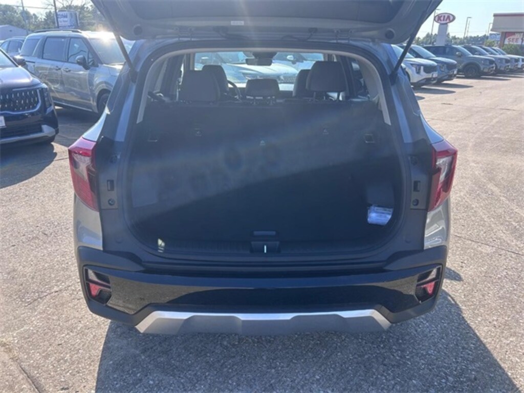 New 2026 Kia Seltos S SUV