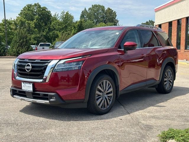2023 Nissan Pathfinder SL - Photo 8