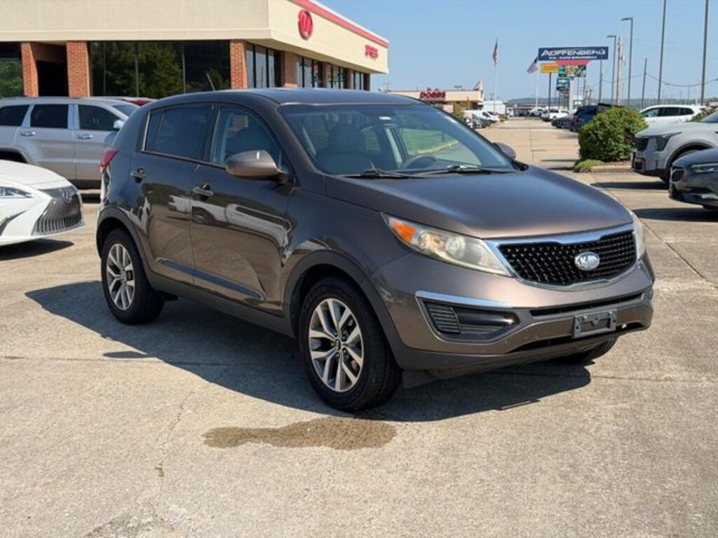 Used 2015 Kia Sportage LX FWD SUV