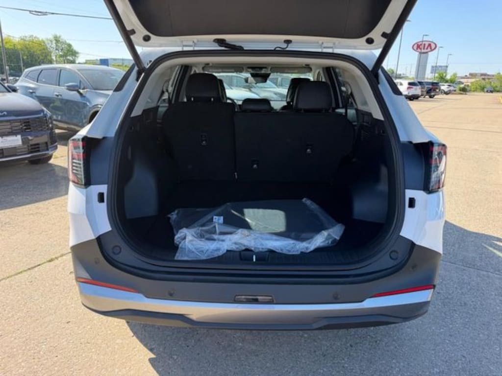 New 2026 Kia Sportage EX SUV