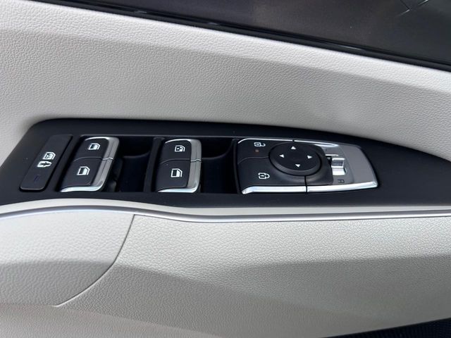 2025 Kia Sorento S - Photo 18