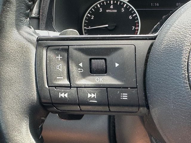 2023 Nissan Pathfinder SL - Photo 16