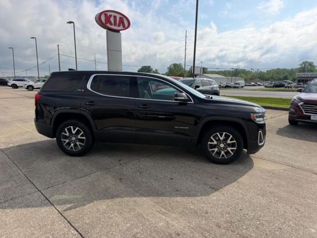 Used 2021 GMC Acadia SLE SUV