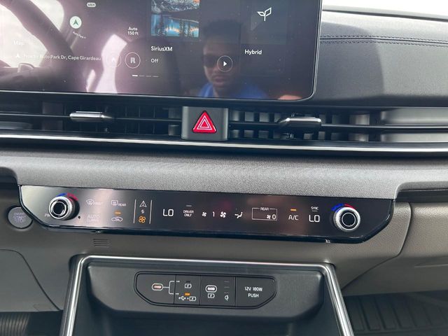 2026 Kia Carnival EX - Photo 15