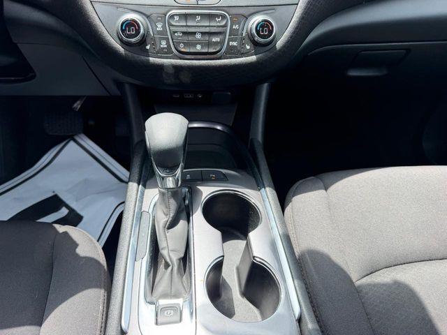 2024 Chevrolet Malibu 1LT - Photo 13