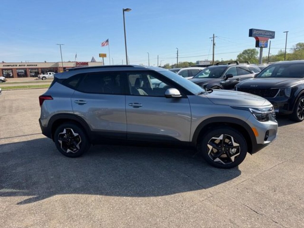 New 2026 Kia Seltos S SUV
