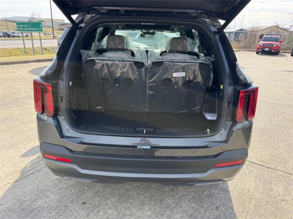 New 2026 Kia Sorento Hybrid X-Line SX Prestige SUV