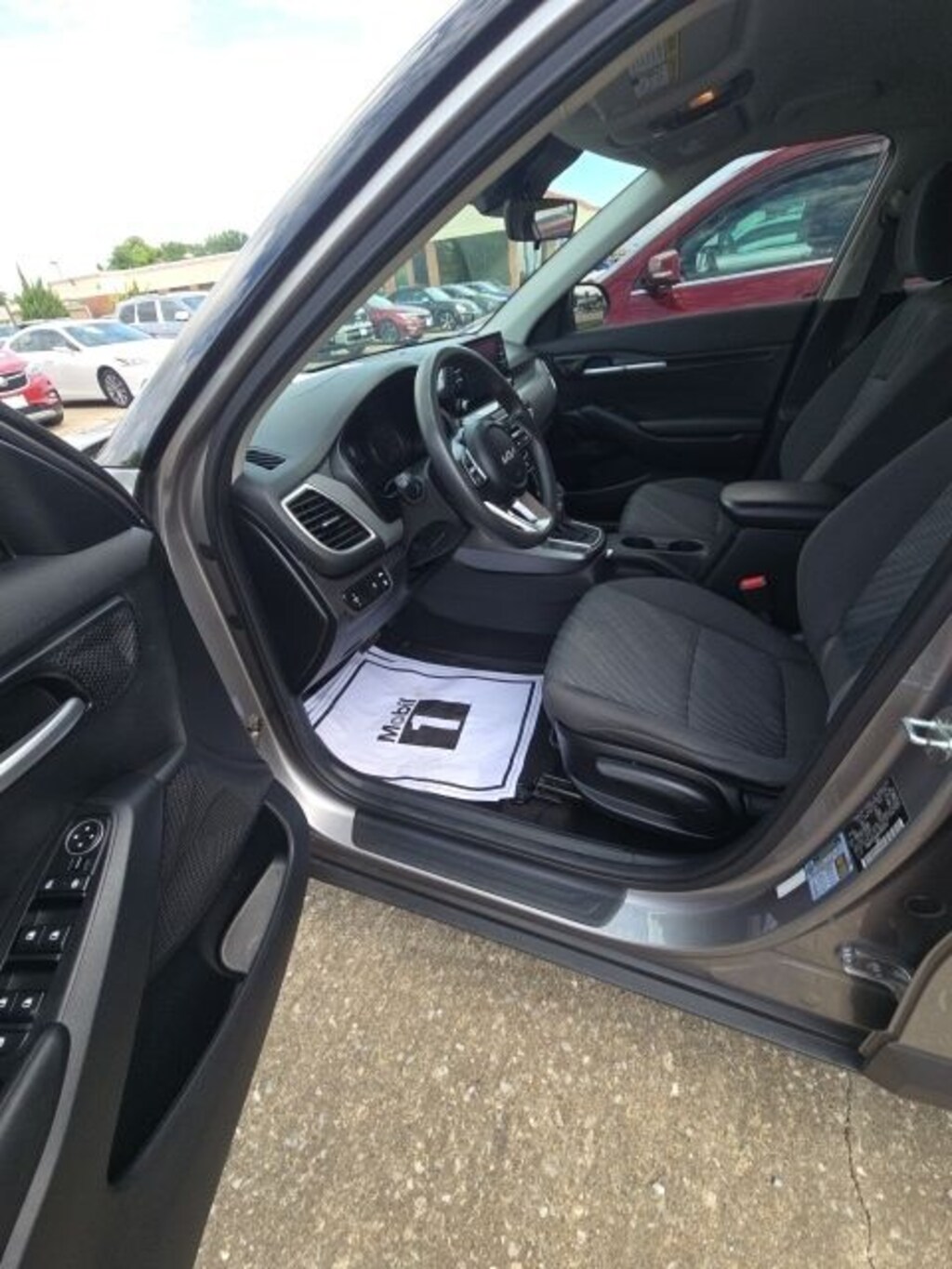 Used 2022 Kia Seltos LX SUV