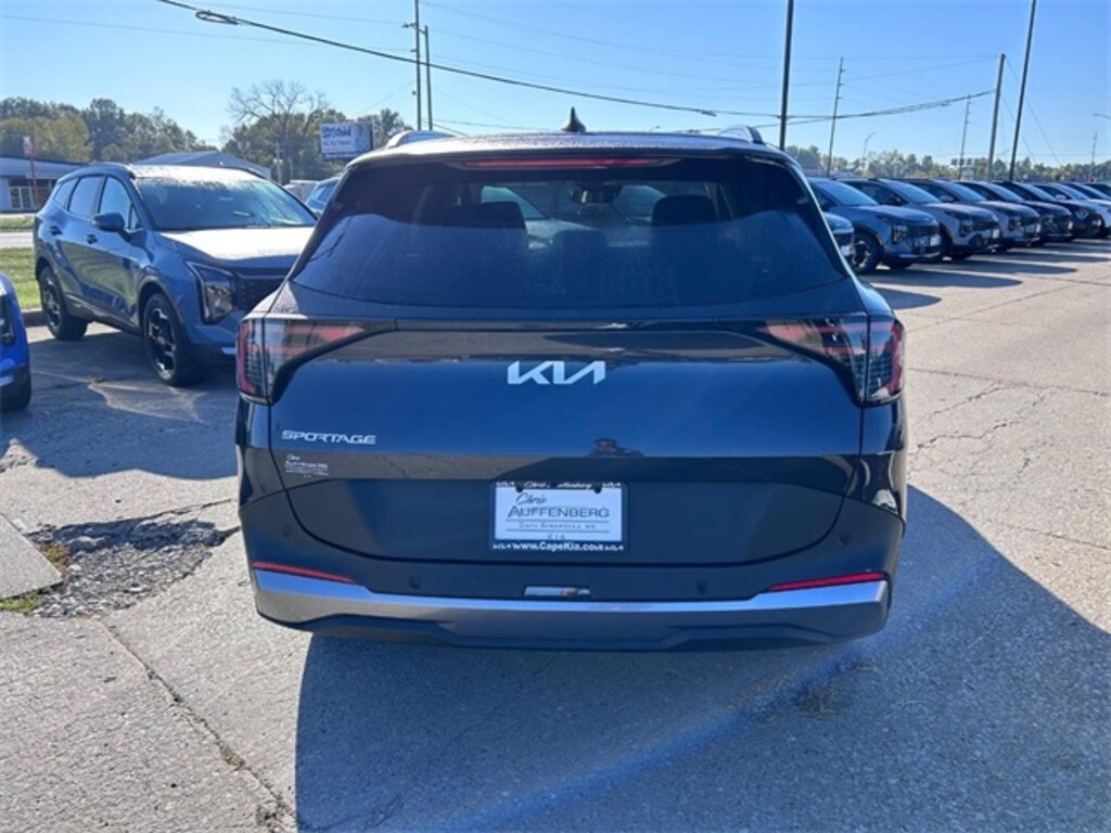 New 2026 Kia Sportage EX SUV