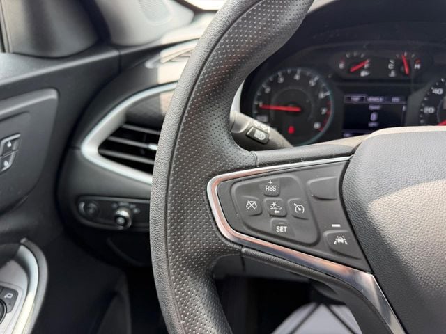 2024 Chevrolet Malibu 1LT - Photo 9