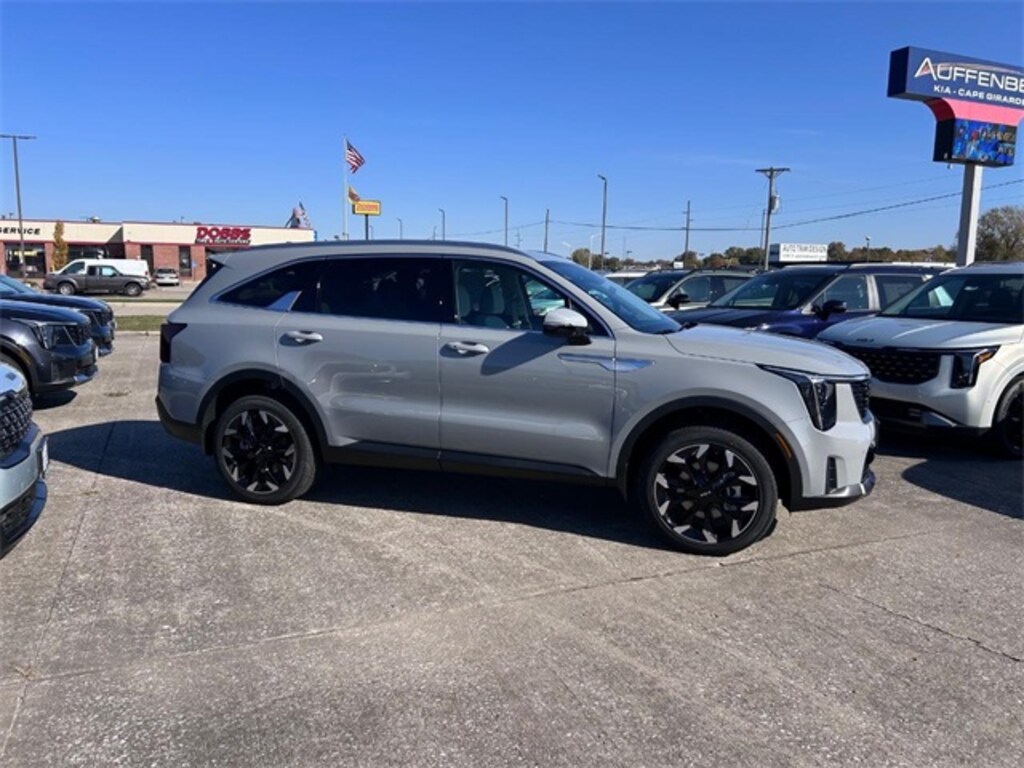 New 2026 Kia Sorento EX SUV