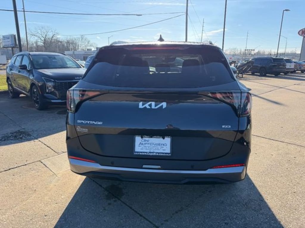 New 2026 Kia Sportage EX SUV