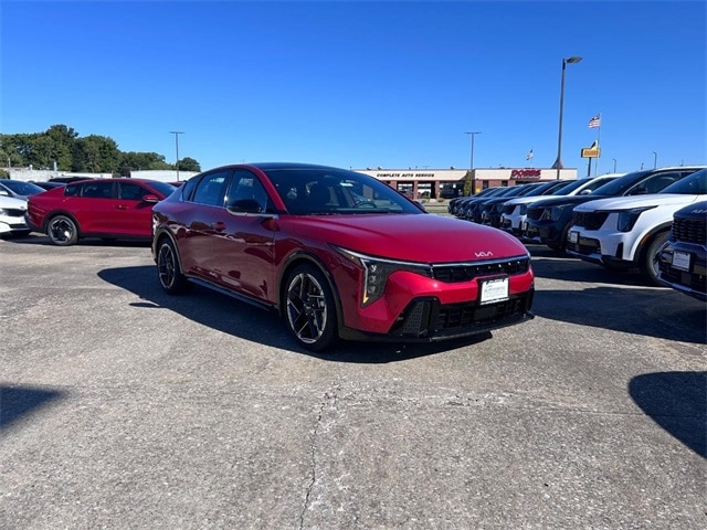 2025 Kia K4 GT-Line's photo