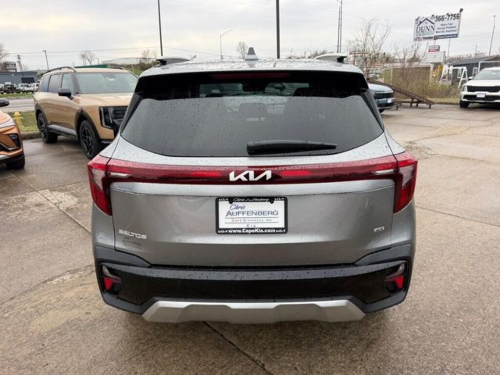 New 2026 Kia Seltos EX SUV