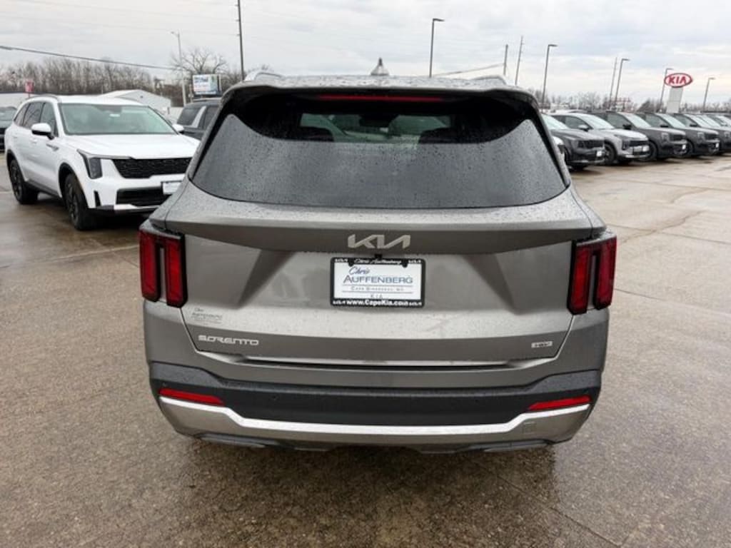 New 2026 Kia Sorento Hybrid EX SUV