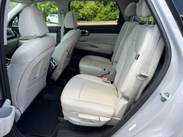 2024 Kia Sorento X-Line SX - Photo 9
