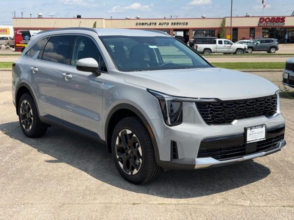 New 2026 Kia Sorento S SUV