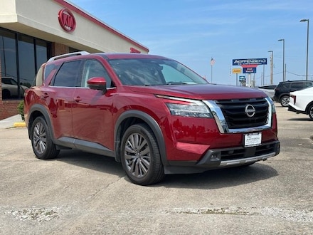 2023 Nissan Pathfinder SL SUV